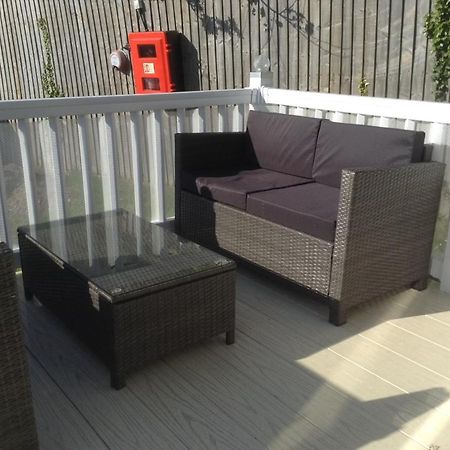 Mollys Retreat Pet Friendly Three Bed Caravan With Small Garden Newquay Bay Resort Quieter Area Of Park Esterno foto