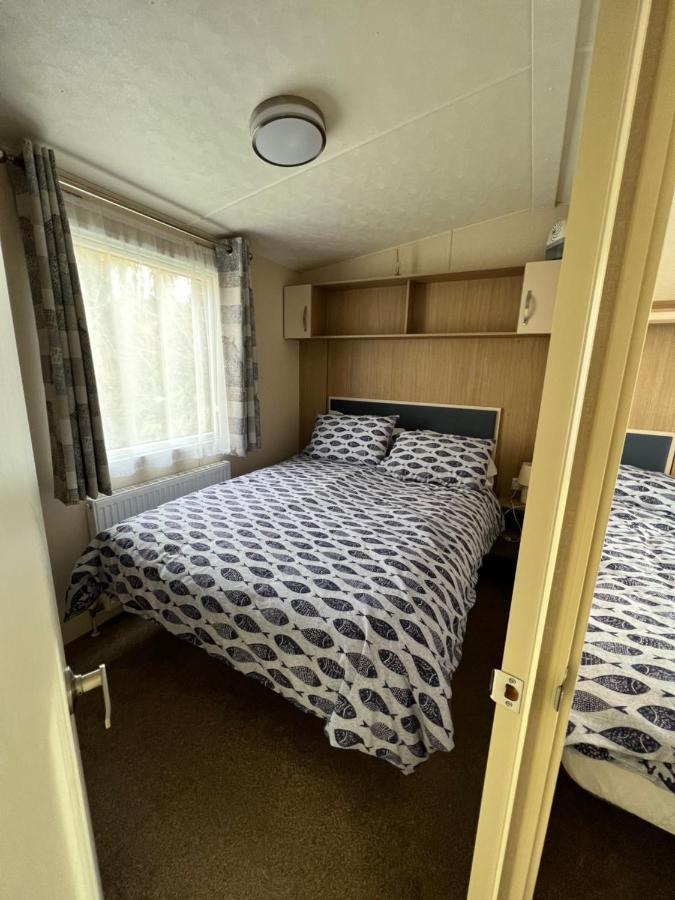 Mollys Retreat Pet Friendly Three Bed Caravan With Small Garden Newquay Bay Resort Quieter Area Of Park Esterno foto
