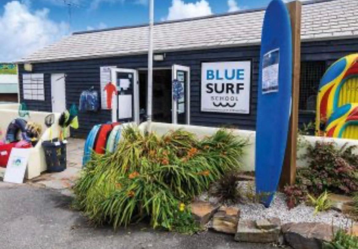 Mollys Retreat Pet Friendly Three Bed Caravan With Small Garden Newquay Bay Resort Quieter Area Of Park Esterno foto