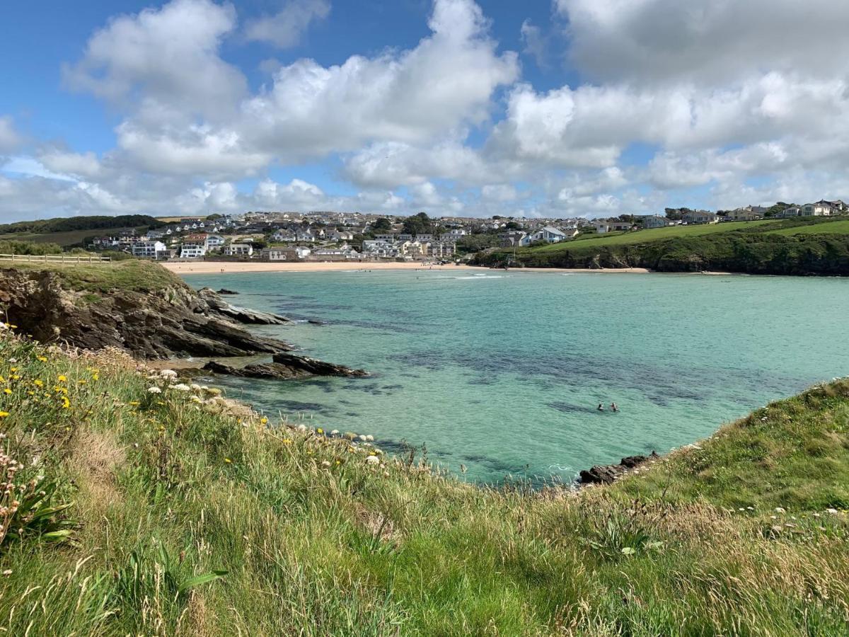 Mollys Retreat Pet Friendly Three Bed Caravan With Small Garden Newquay Bay Resort Quieter Area Of Park Esterno foto